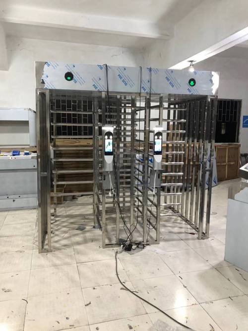 广东潮州转闸深圳全自动转闸厂家人脸识别闸机智通